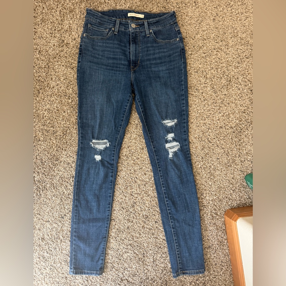 Levi’s 721 High Rise Skinny Size 27